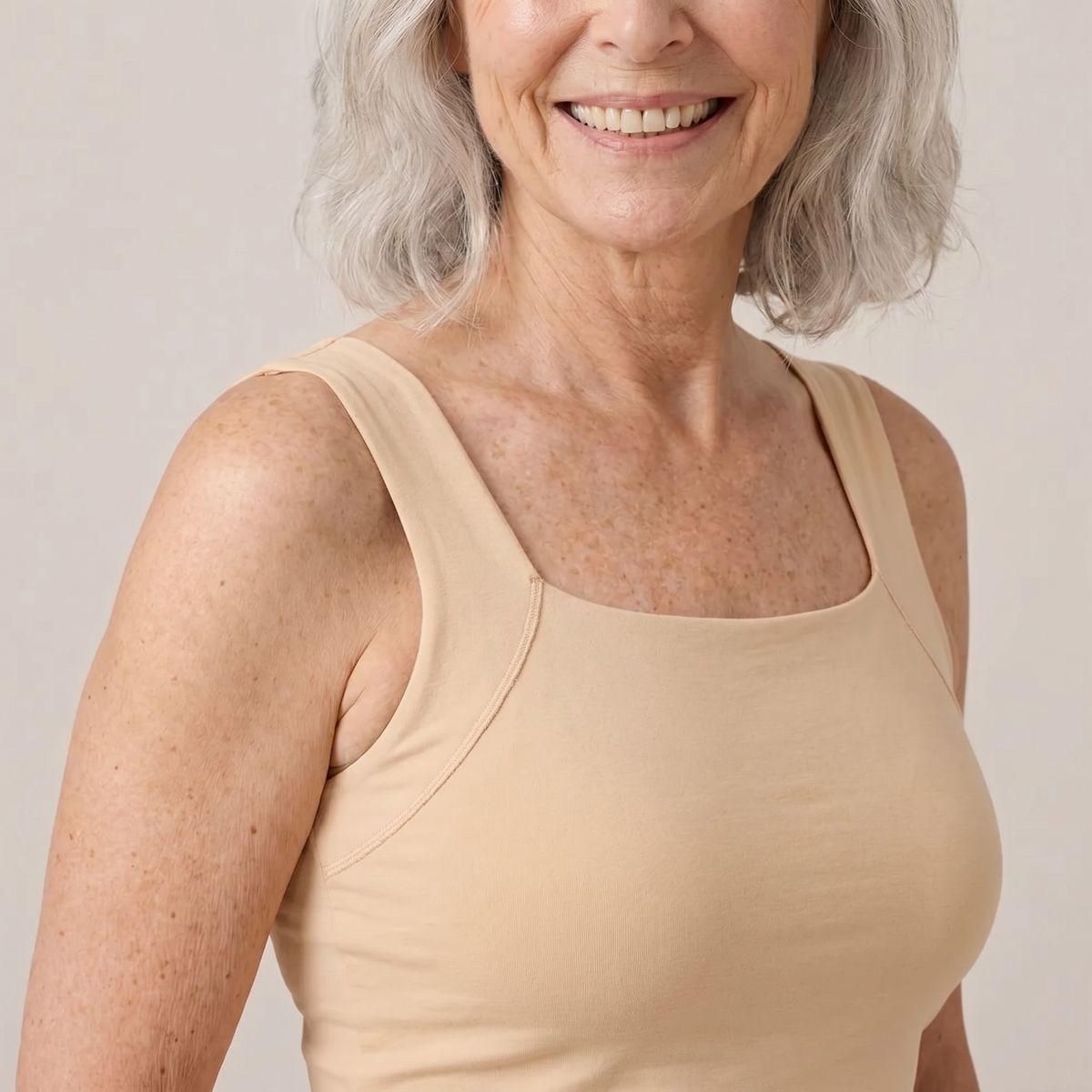 Hynosa's Built-in Bra Comfort Tank